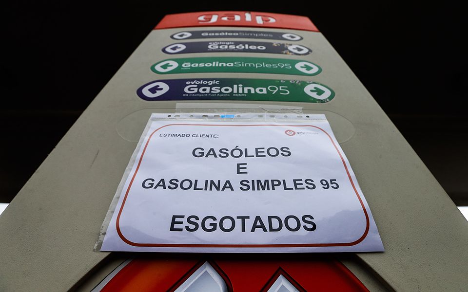 greve_motoristas_gasolina_gasóleo_bomba_1