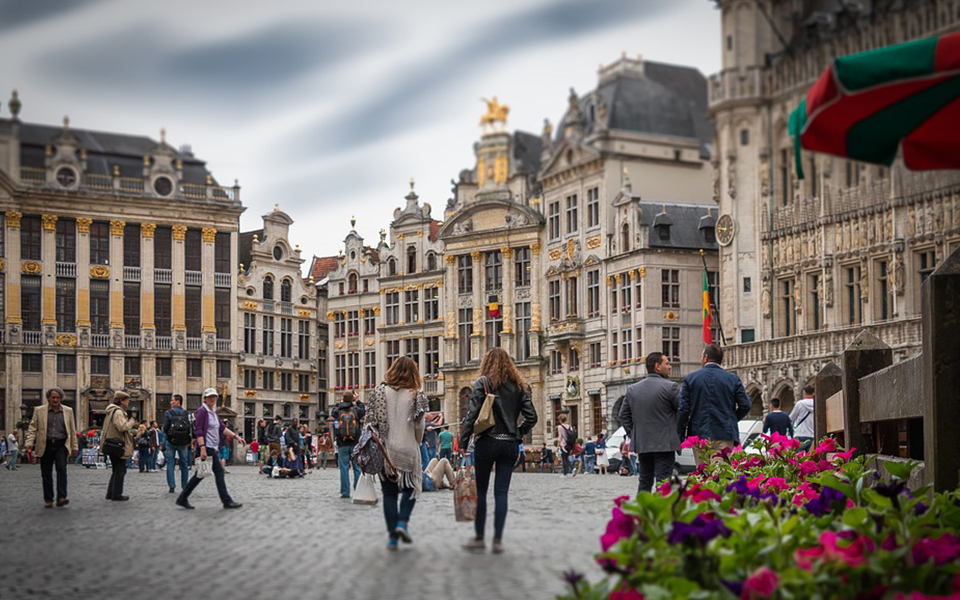 Bélgica recebe presidência da UE com bloco numa “encruzilhada” e alargamento à vista