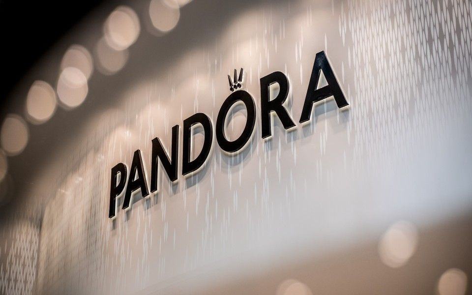 Pandora vendeu mais peças de joalharia em 2023