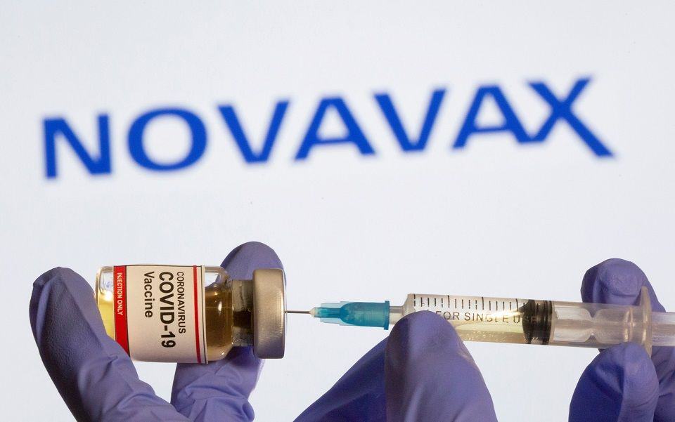 Sanofi assina acordo com Novavax para desenvolvimento de novas vacinas