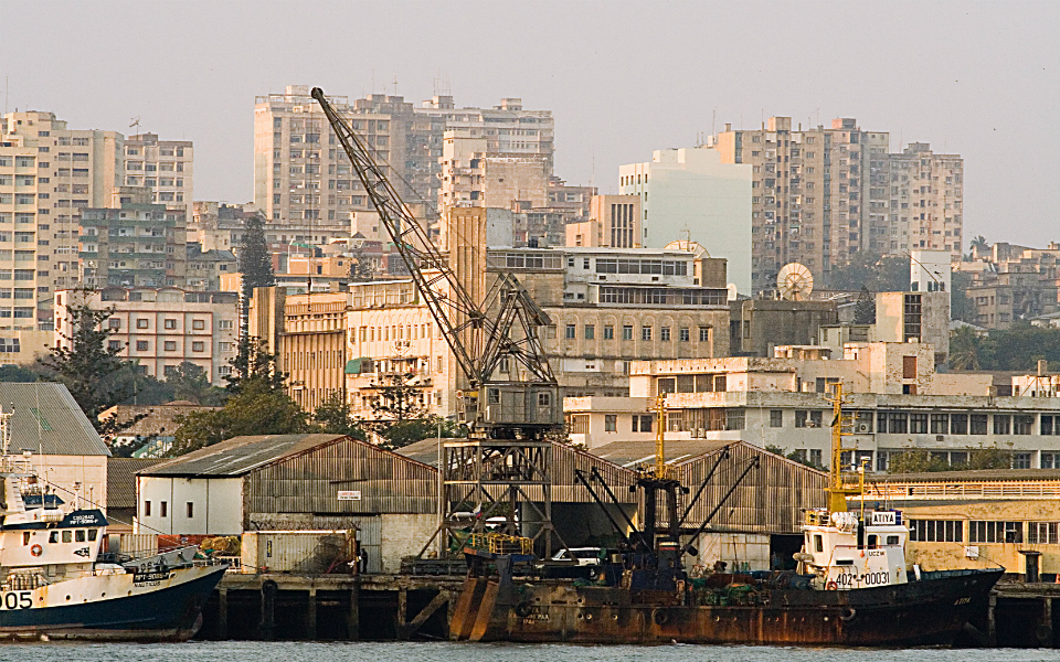 Maputo vai ter centros inteligentes de exames de condução de “última geração”