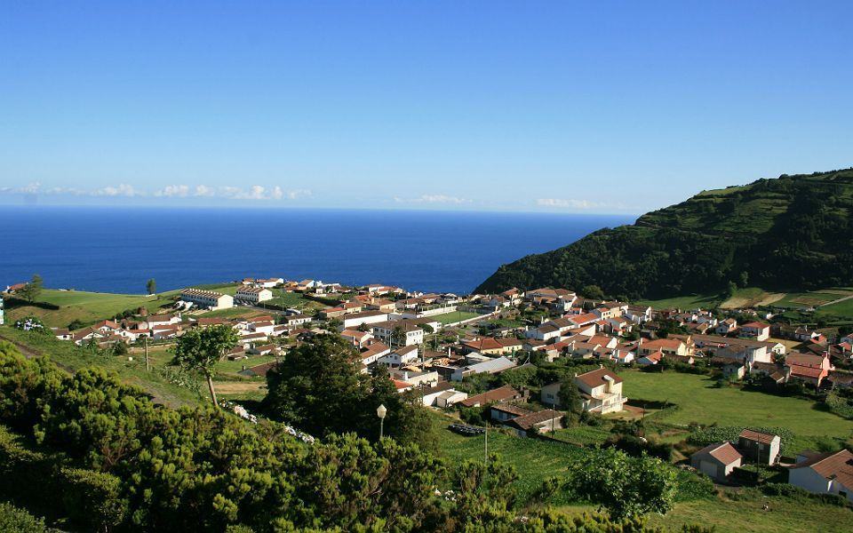 Açores: Coligação PSD/CDS-PP/PPM com 16 deputados, PS 15 e Chega um com sete círculos fechados