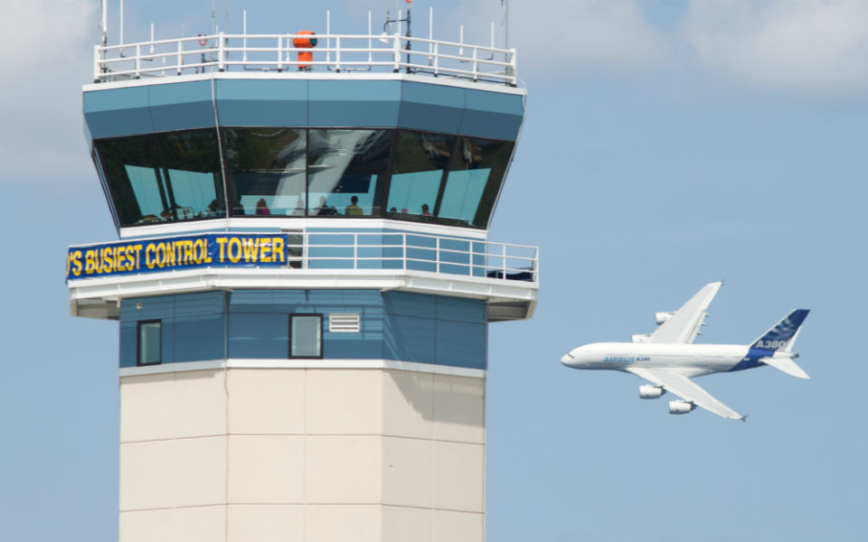 Tráfego aéreo em Portugal atingiu máximo histórico em 2023