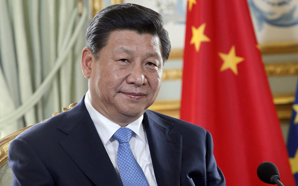 Xi Jinping reafirma compromisso com a paz mundial na véspera do 75º aniversário da China