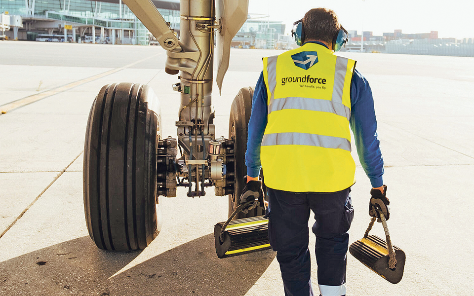 Menzies Workers Strike at Airports: 50% Participation Without Flight Cancellations