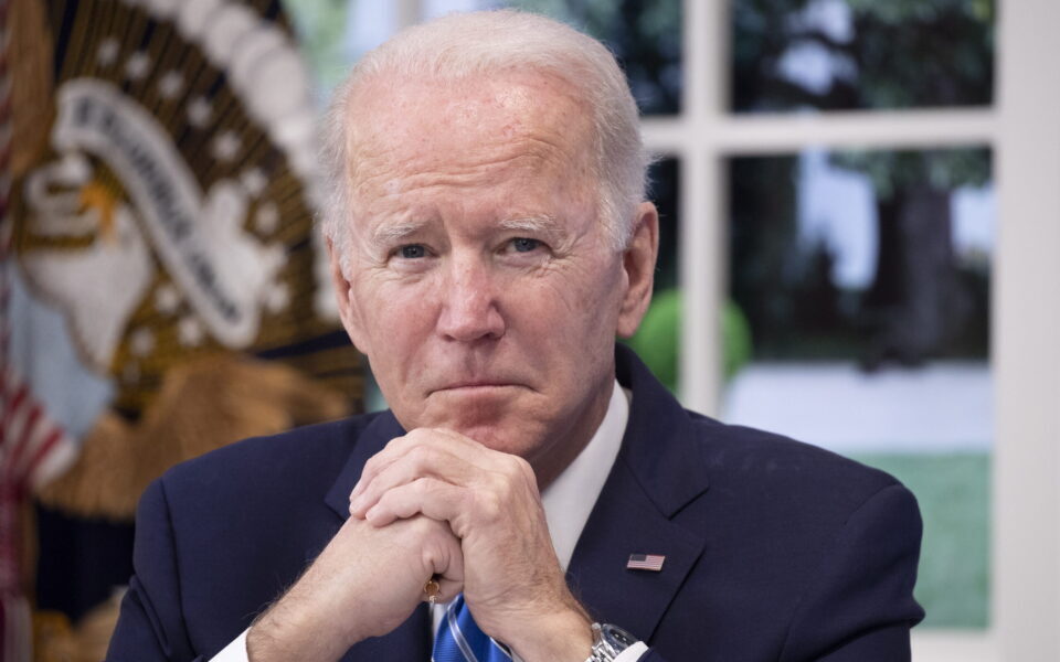 Congressista democrata apela a que Biden abandone corrida presidencial