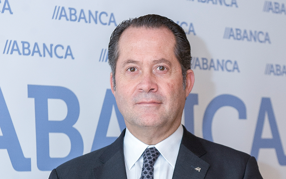 Standard and Poor’s melhora Outlook do Abanca