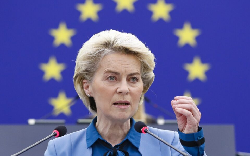 UE acaba em meados deste ano com alívio de regras para ajudas estatais, destaca Von der Leyen