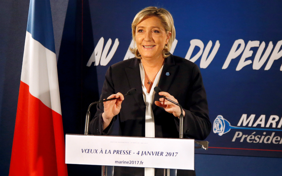 França: Marine Le Pen considera bloco de Macron “praticamente aniquilado”