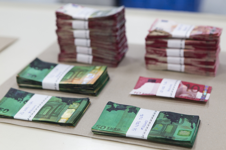 16.7 thousand counterfeit banknotes were seized in 2023. Banknotes of 100 and 200 euros lead…