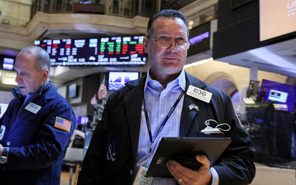 Wall Street abre no ‘verde’ e petróleo valoriza mais de 2%