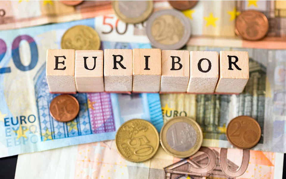 Taxa Euribor sobe a três meses e desce a 12 meses para mínimo desde maio