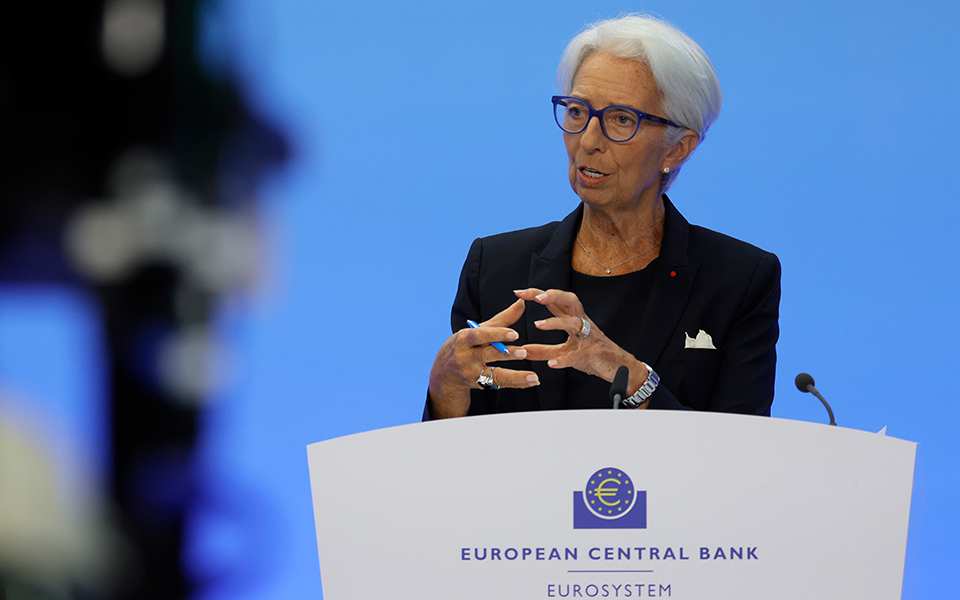 Lagarde: “Devemos baixar a guarda? Não!”