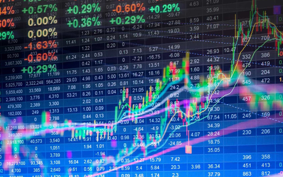 Bolsa regista dia positivo com energias em destaque