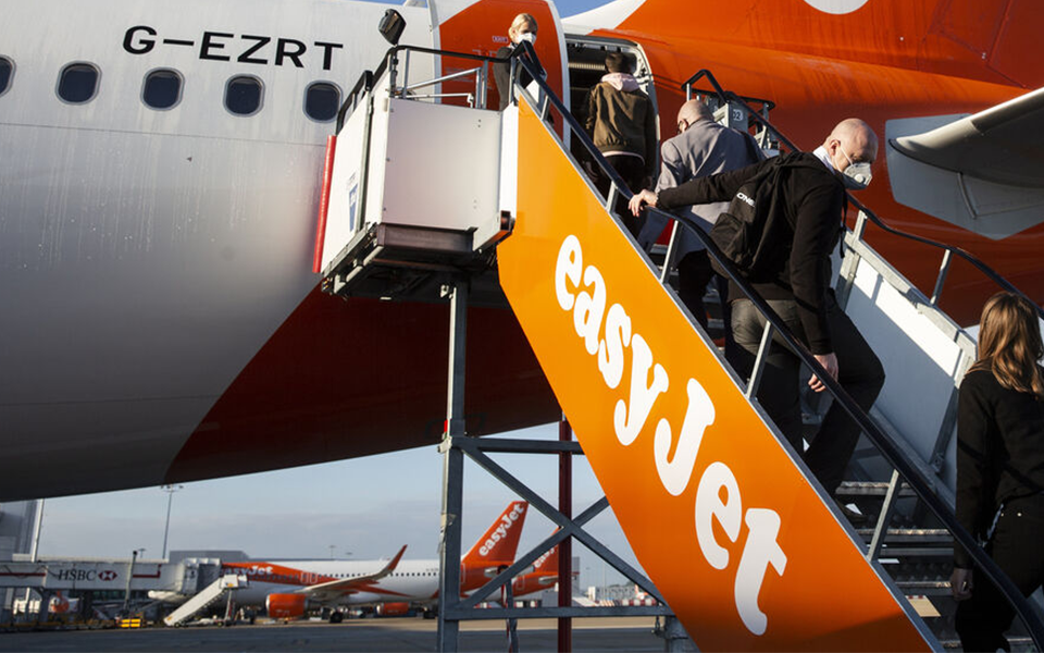 Sindicato alerta a EasyJet que falta de pessoal pode comprometer operação de Verão