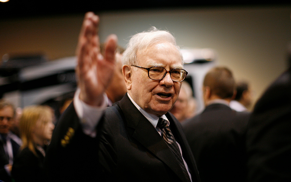 Warren Buffett encaixa 37 milhões de euros com venda de ações da BYD