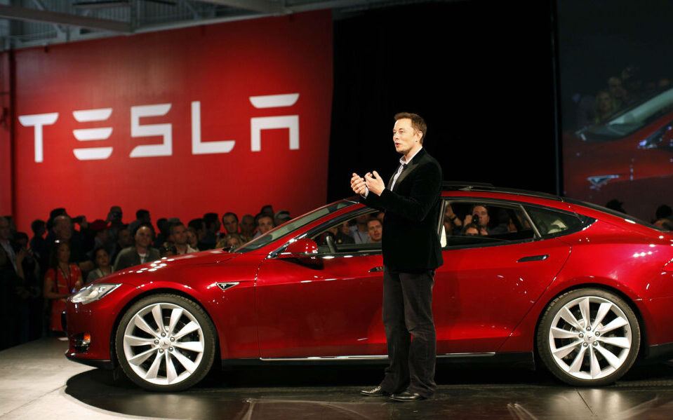 Tesla dá desconto a empresas de leasing para compensar corte nos preços