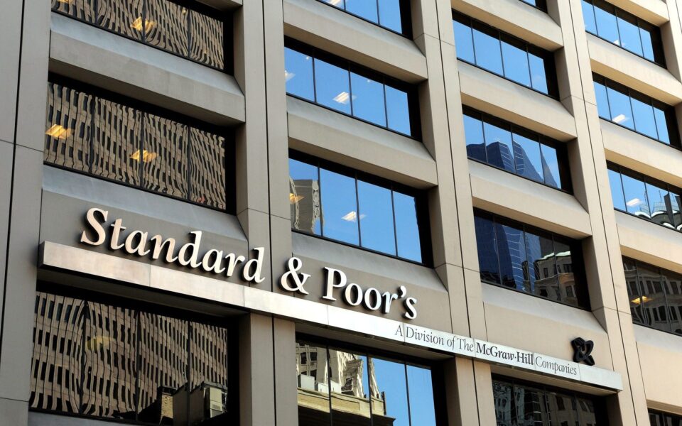 Standard & Poor's is preparing Portugal's rating and expects an 'A' rating after 13 years