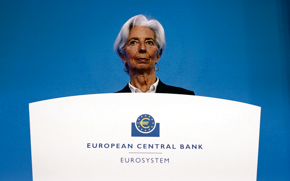 “Euro deu-nos maior soberania num mundo turbulento”, refere Christine Lagarde