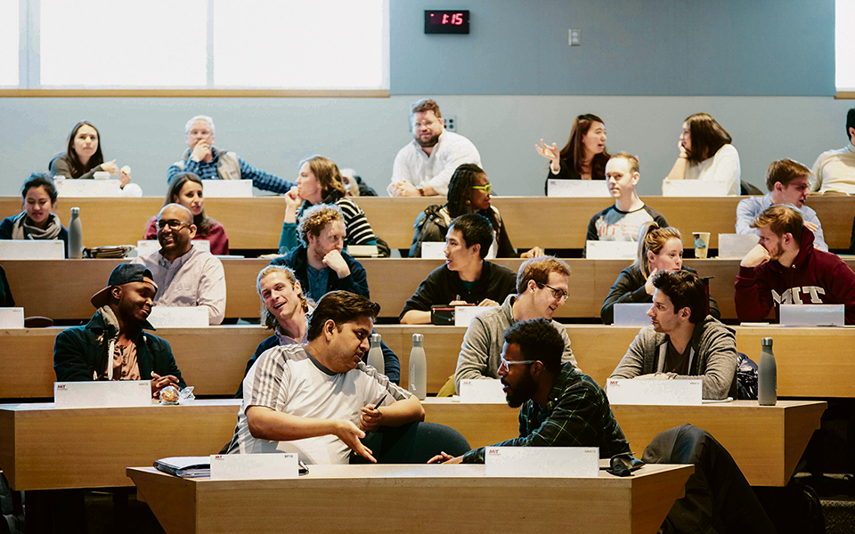 Arquitetos apresentam medidas contra “habitação desregulada” para universitários