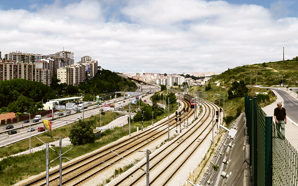 Empresários pedem foco nos impostos e infraestruturas