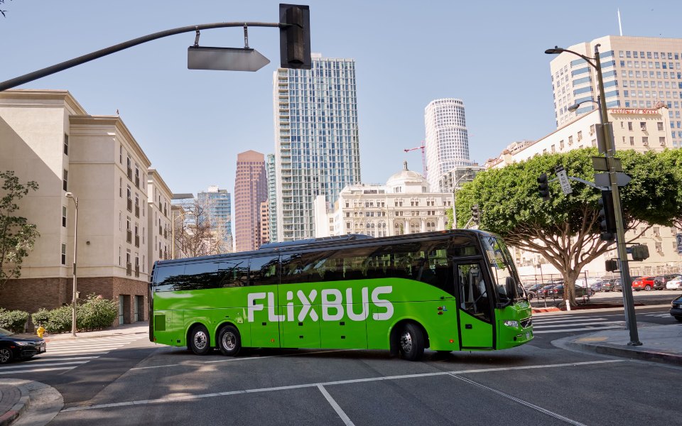 EQT e Kühne Holding adquirem 35% da dona da FlixBus
