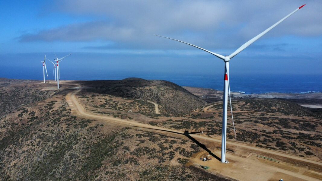 EDP vê aquisição de doze parques eólicos aprovada pela Concorrência mas AdC deixa aviso