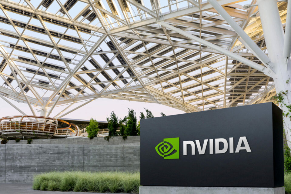 Nvidia já é a segunda empresa mais valiosa ao ultrapassar capitalização de três biliões de dólares