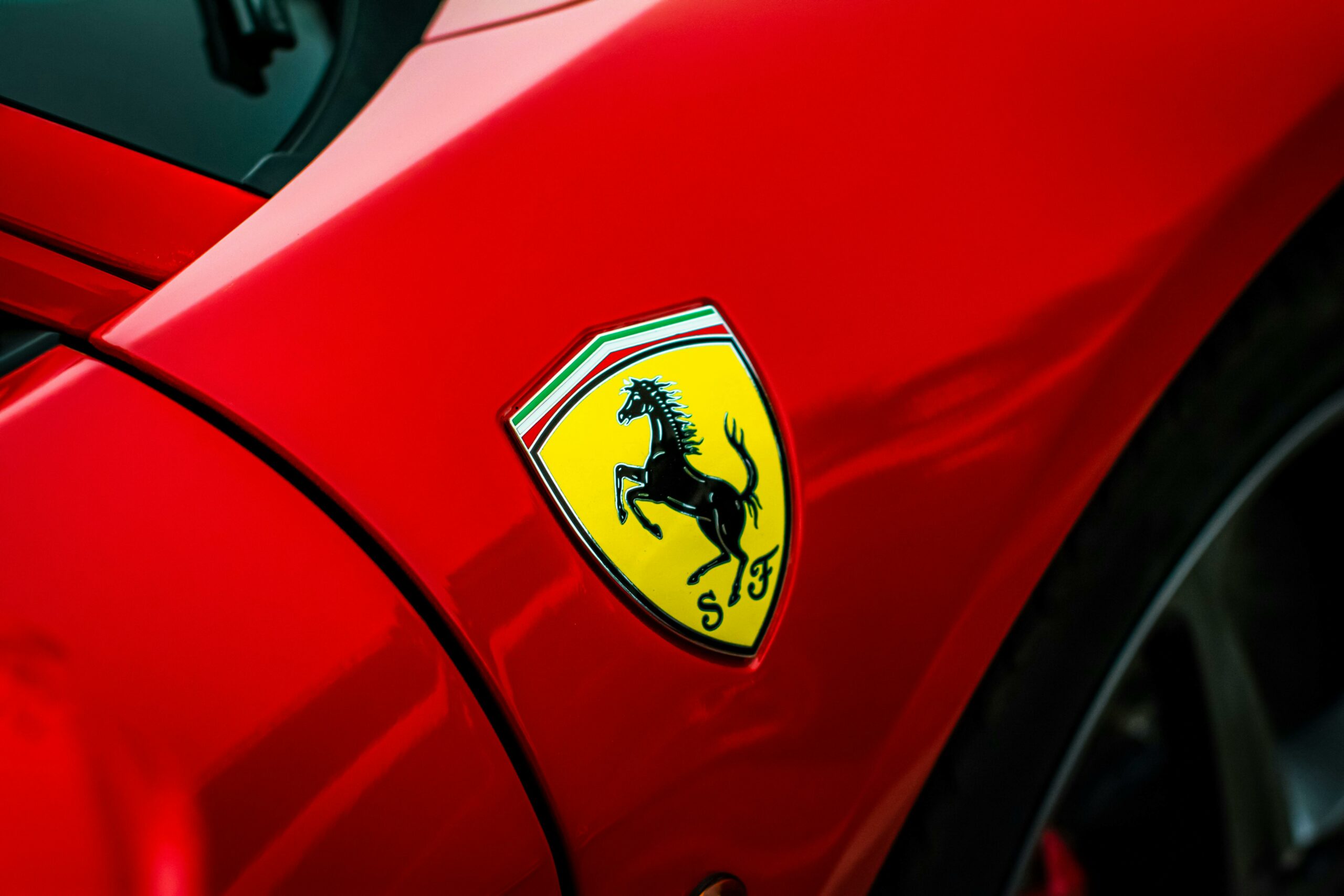 Primeiro Ferrari elétrico vai custar 500 mil euros (sem extras)