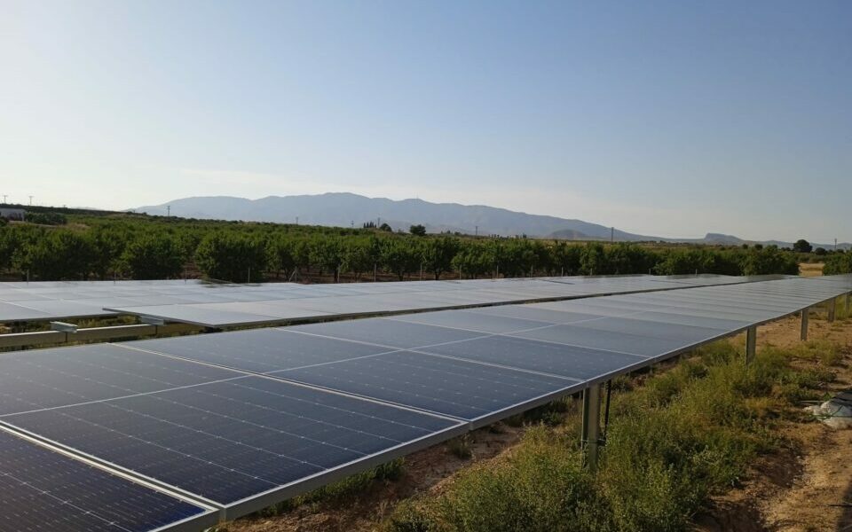 Akuo quer captar um milhão para alargar central solar de Santas