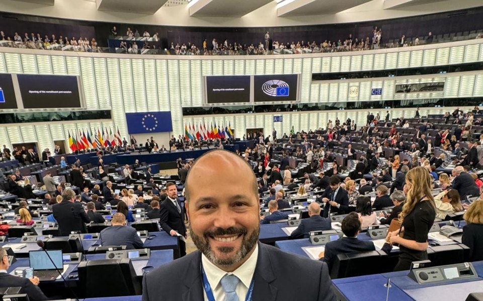 Parlamento Europeu: Sérgio Gonçalves manifesta interesse em integrar comissões de transporte, turismo e desenvolvimento regional