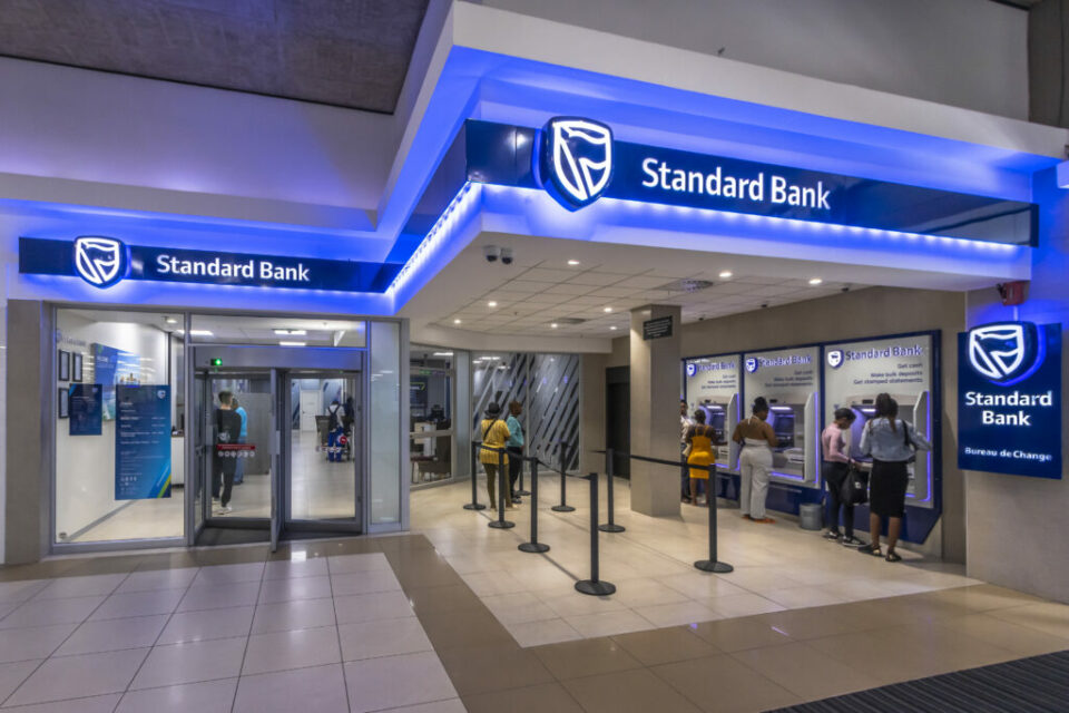 Lucros do Standard Bank Moçambique crescem para 57 milhões no primeiro semestre