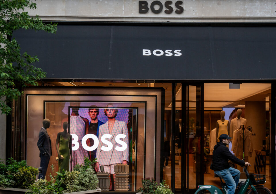 Vendas da Hugo Boss crescem para mil milhões de euros no terceiro trimestre